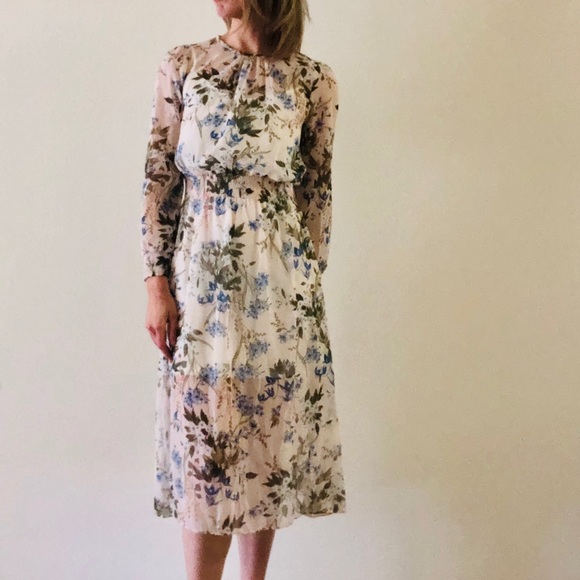New Look Dresses & Skirts - New Look Floral Dress